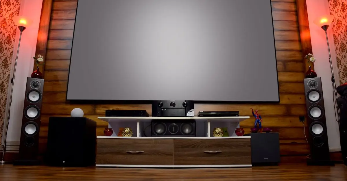 Comment choisir le bon équipement pour votre fibre internet à la maison